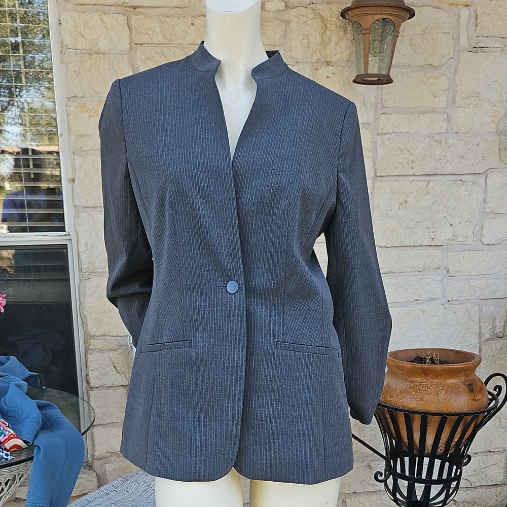 Calvin Klein Women's One Button Closure Work Suit Blazer Grey Thin Pinstripe 8